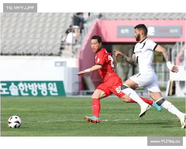 韩国水原三星大胜富川4比1攀升K2联赛次席